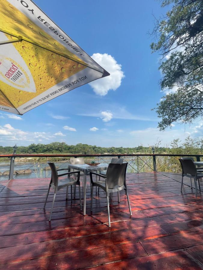 White Sands Lodge Divundu Luaran gambar
